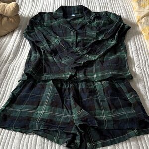 Old Navy Plaid Green and Black Women's Sz S boxer short pj's.